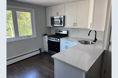 1735 E 2nd St #Left, Scotch Plains Township, NJ 07076 - Photo 2