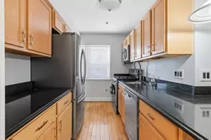 70 S Munn Ave, East Orange, NJ 07018 - Photo 8
