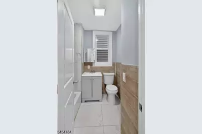 529 S Clinton St, East Orange, NJ 07018 - Photo 20