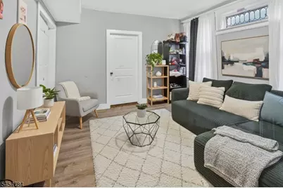 529 S Clinton St, East Orange, NJ 07018 - Photo 28