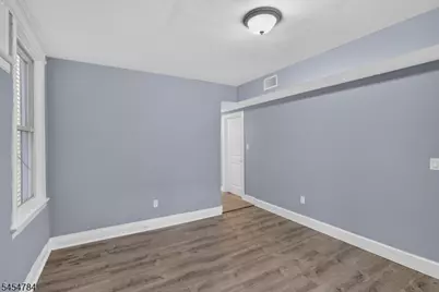 529 S Clinton St, East Orange, NJ 07018 - Photo 12