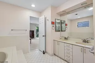 7 Dorset Cir, Caldwell, NJ 07006 - Photo 28
