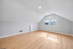 529 Richfield Ave, Kenilworth, NJ 07033 - Photo 10