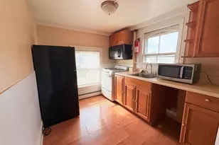 136 Main St, Flemington, NJ 08822 - Photo 4
