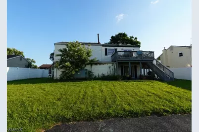 408 Jennifer Ln, Monroe Township, NJ 08094 - Photo 2