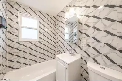 33-35 Adams St #2, Newark, NJ 07105 - Photo 26