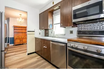 321 Terhune Ave, Passaic, NJ 07055 - Photo 8