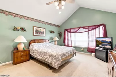 133 Charles St, Franklin Township, NJ 08873 - Photo 18