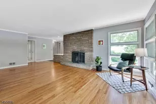 31 Sheffield Rd, Summit, NJ 07901 - Photo 4