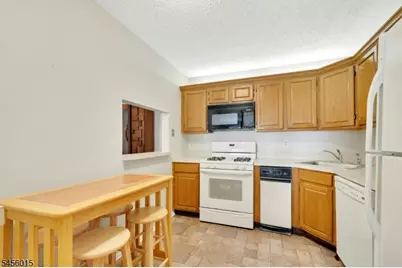 631 Plum Ter #631, Mahwah, NJ 07430 - Photo 12