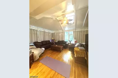 9 Carteret Rd, Livingston, NJ 07039 - Photo 6