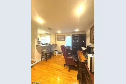 9 Carteret Rd, Livingston, NJ 07039 - Photo 10