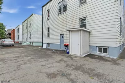 66 Halstead St, Newark, NJ 07106 - Photo 20