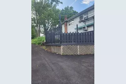 400 Seaton Ave, Roselle Park, NJ 07204 - Photo 22