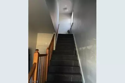 400 Seaton Ave, Roselle Park, NJ 07204 - Photo 10