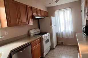 205 Villa Pl, Rahway, NJ 07065 - Photo 4
