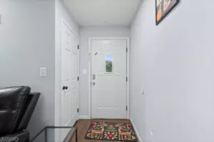 202 Rhoads Dr, Montgomery Township, NJ 08502 - Photo 18