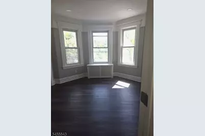 359 S 19th St, Newark, NJ 07103 - Photo 10