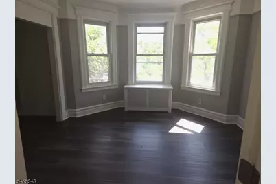 359 S 19th St, Newark, NJ 07103 - Photo 12