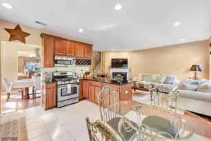 40 Indian Field Dr, Hardyston Township, NJ 07419 - Photo 18