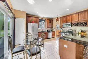 40 Indian Field Dr, Hardyston Township, NJ 07419 - Photo 20