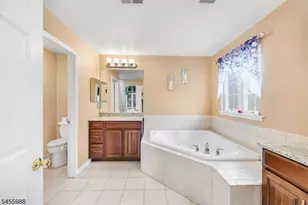 40 Indian Field Dr, Hardyston Township, NJ 07419 - Photo 38
