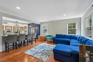 122 Maplewood Ave, Wayne, NJ 07470 - Photo 6