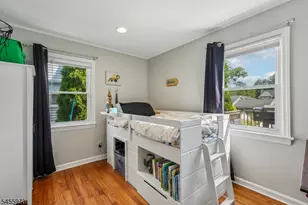 122 Maplewood Ave, Wayne, NJ 07470 - Photo 14