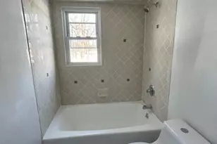 59 Pier Ln, Fairfield, NJ 07004 - Photo 2