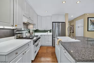 115 Maplewood Ave, Maplewood, NJ 07040 - Photo 22