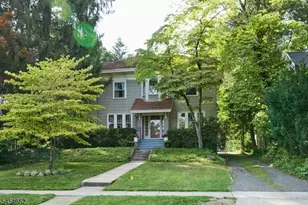 115 Maplewood Ave, Maplewood, NJ 07040 - Photo 2