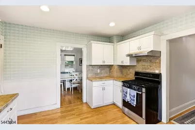 237 Broughton Ave, Bloomfield, NJ 07003 - Photo 18