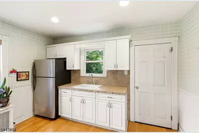 237 Broughton Ave, Bloomfield, NJ 07003 - Photo 16
