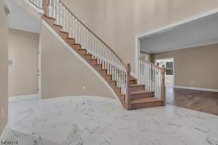 273 Berger St, Franklin Township, NJ 08873 - Photo 4