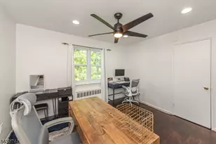15 Wedgewood Dr, Verona, NJ 07044 - Photo 18