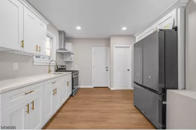 26 Major St, Clifton, NJ 07013 - Photo 12