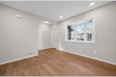 26 Major St, Clifton, NJ 07013 - Photo 10