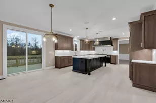 270 Berger St, Franklin Township, NJ 08873 - Photo 6
