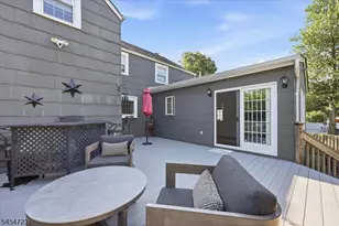178 Walnut St, Livingston, NJ 07039 - Photo 30