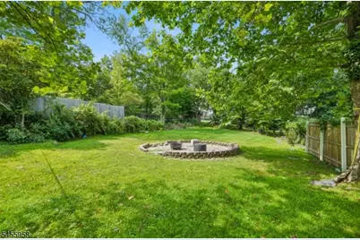 47 W Lawn Rd, Livingston, NJ 07039 - Photo 38