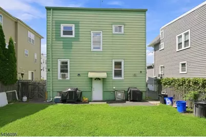 168 Garden Ave, Belleville, NJ 07109 - Photo 22
