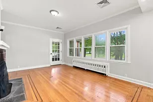 133 Warrenville Rd, Green Brook Township, NJ 08812 - Photo 4