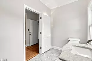133 Warrenville Rd, Green Brook Township, NJ 08812 - Photo 14
