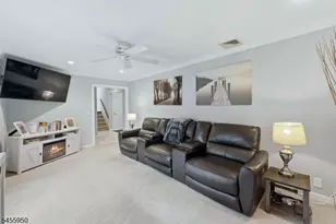 21 Tuscan Pl, East Hanover Township, NJ 07936 - Photo 8