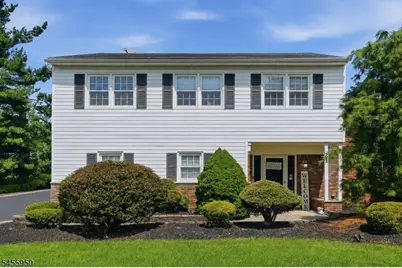 21 Tuscan Pl, East Hanover Township, NJ 07936 - Photo 2