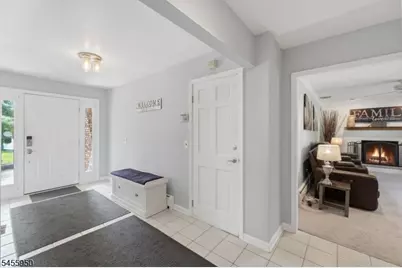 21 Tuscan Pl, East Hanover Township, NJ 07936 - Photo 6