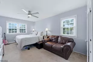 21 Tuscan Pl, East Hanover Township, NJ 07936 - Photo 30