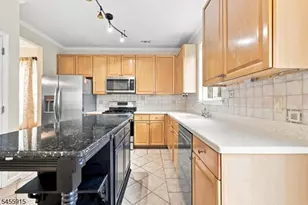 211 Winding Hill Dr, Mount Olive, NJ 07840 - Photo 10