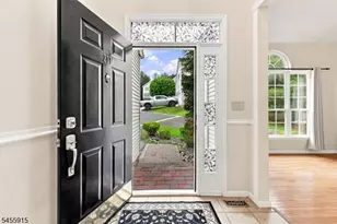 211 Winding Hill Dr, Mount Olive, NJ 07840 - Photo 4