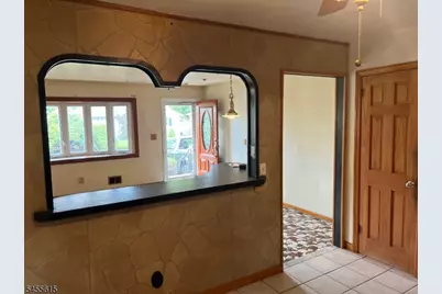 301 New York Ave, Clark Township, NJ 07066 - Photo 8